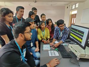 Electrical Studio VIT Bhopal  - Best University in Central India -  ECE-Activity-1-image-300x225